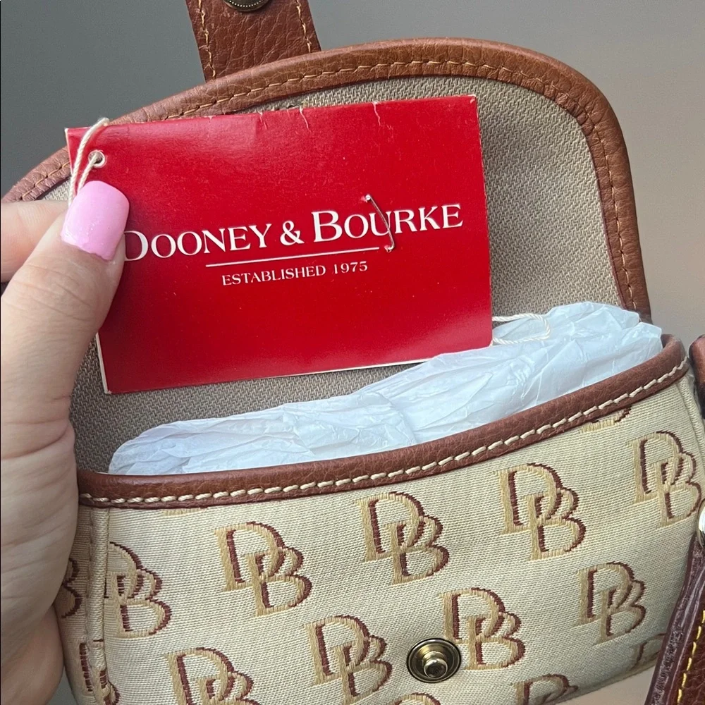 Dooney & Bourke Beige and Brown Monogram Wristlet - Picture 6 of 6
